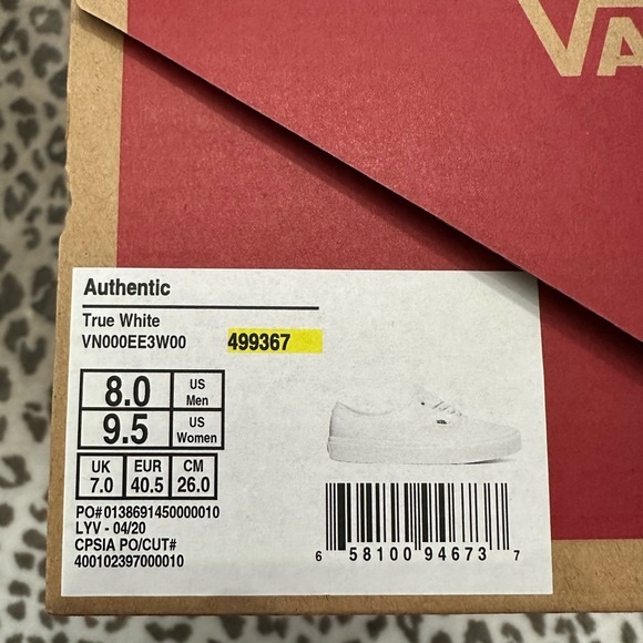 Vans Authentic True White Low-top Sneaker Shoe Size 9.5 US Women / 8.0 US Men - Picture 14 of 16